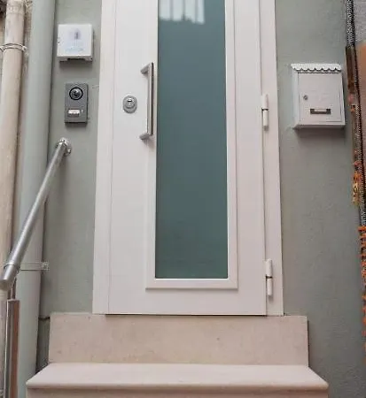 Apartment La Petite Maison